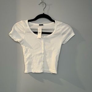 Brandy Melville short sleeve button down